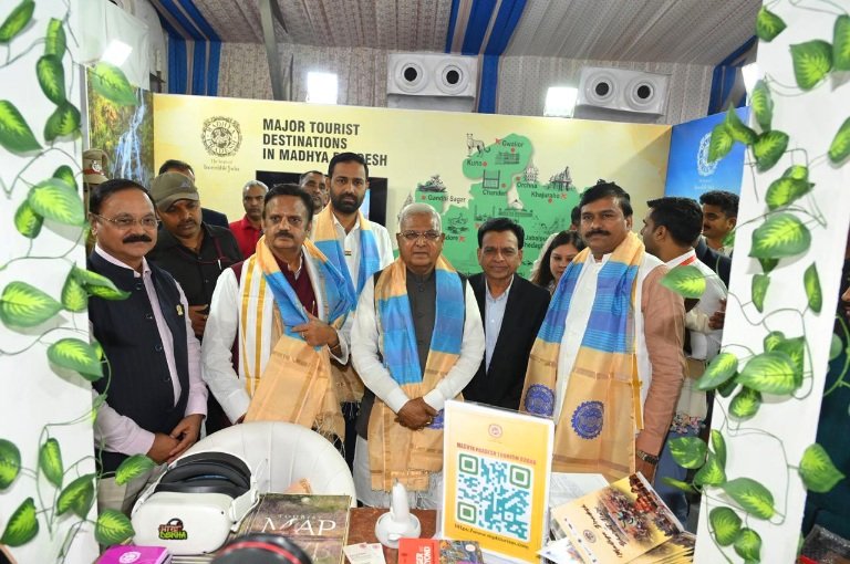 स्टेच्यू ऑफ यूनिटी केवड़िया में मध्य प्रदेश दिवस का भव्य आयोजन